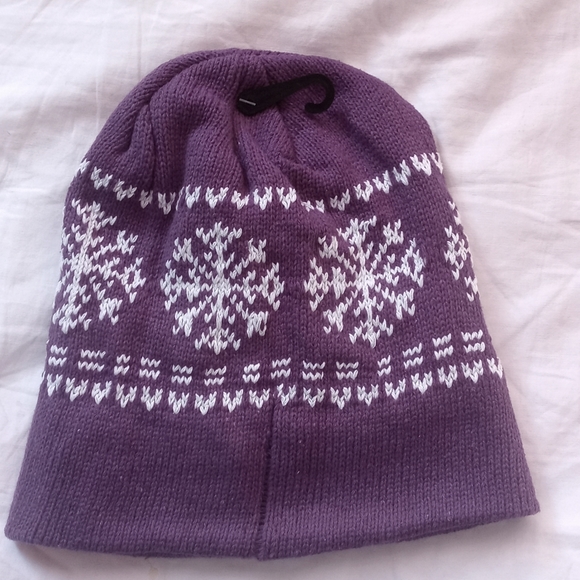 FLEECE LINED HAT - Picture 2 of 5